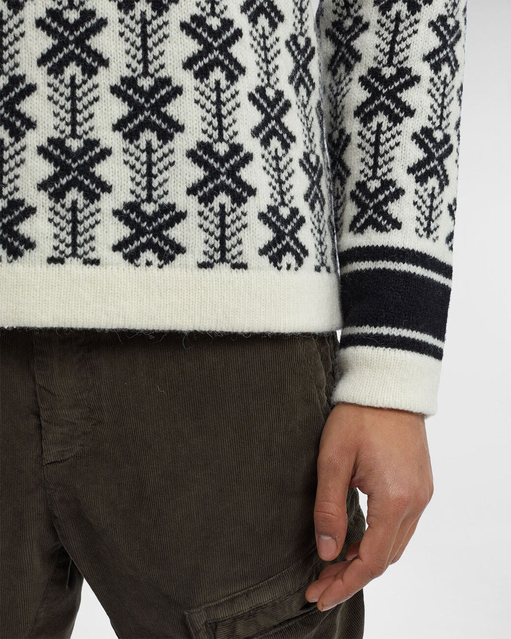Wool Jacquard Logo Knit Var.01 - White