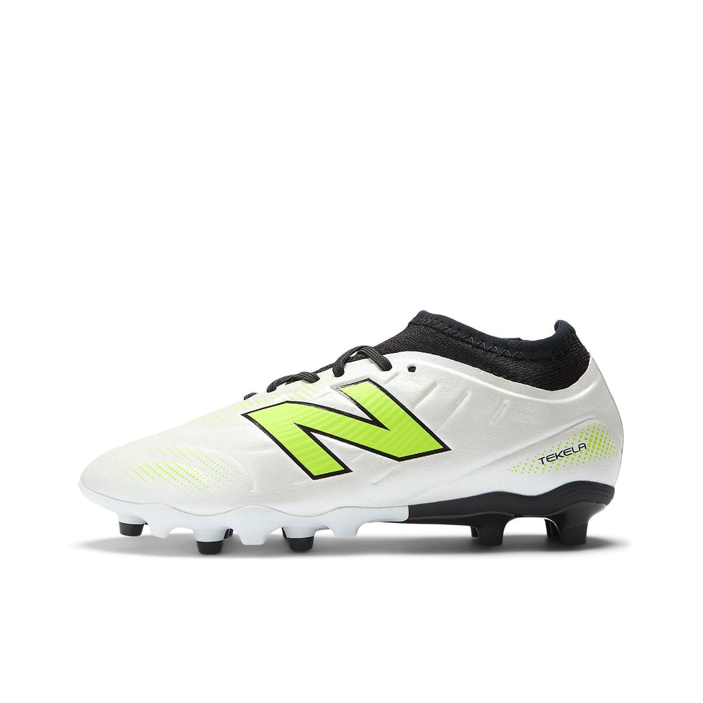 New Balance Youth Tekela Team Low Laced FG V5 Soccer Cleat