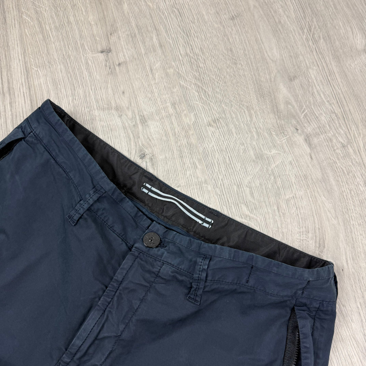 Stone Island Cargo Shorts - Navy