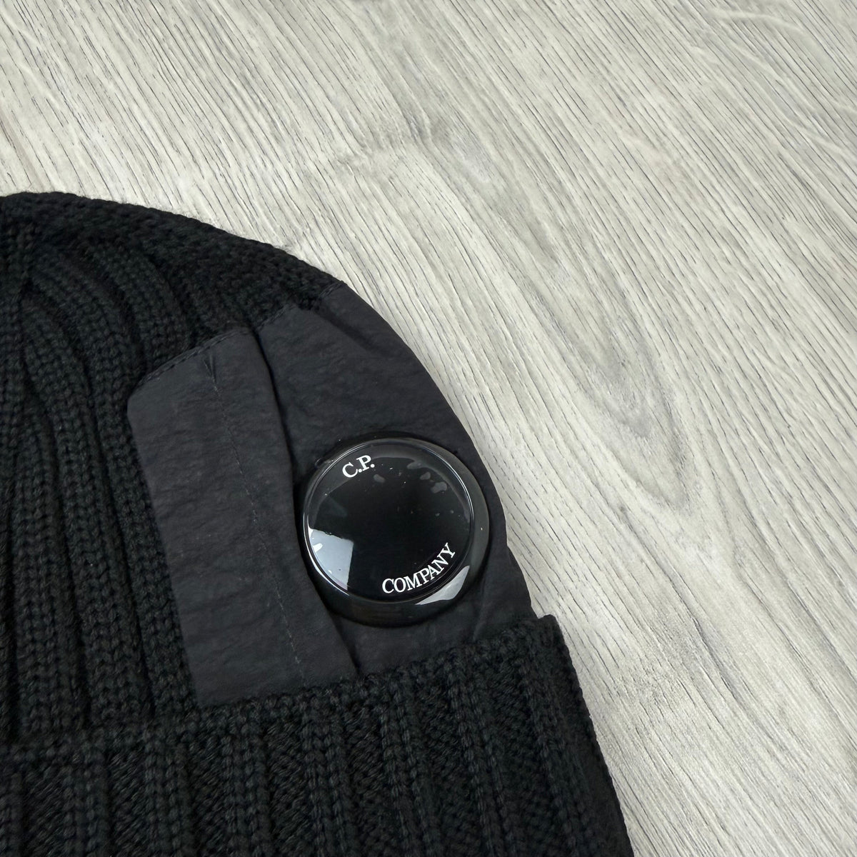 CP Company Lens Beanie - Black