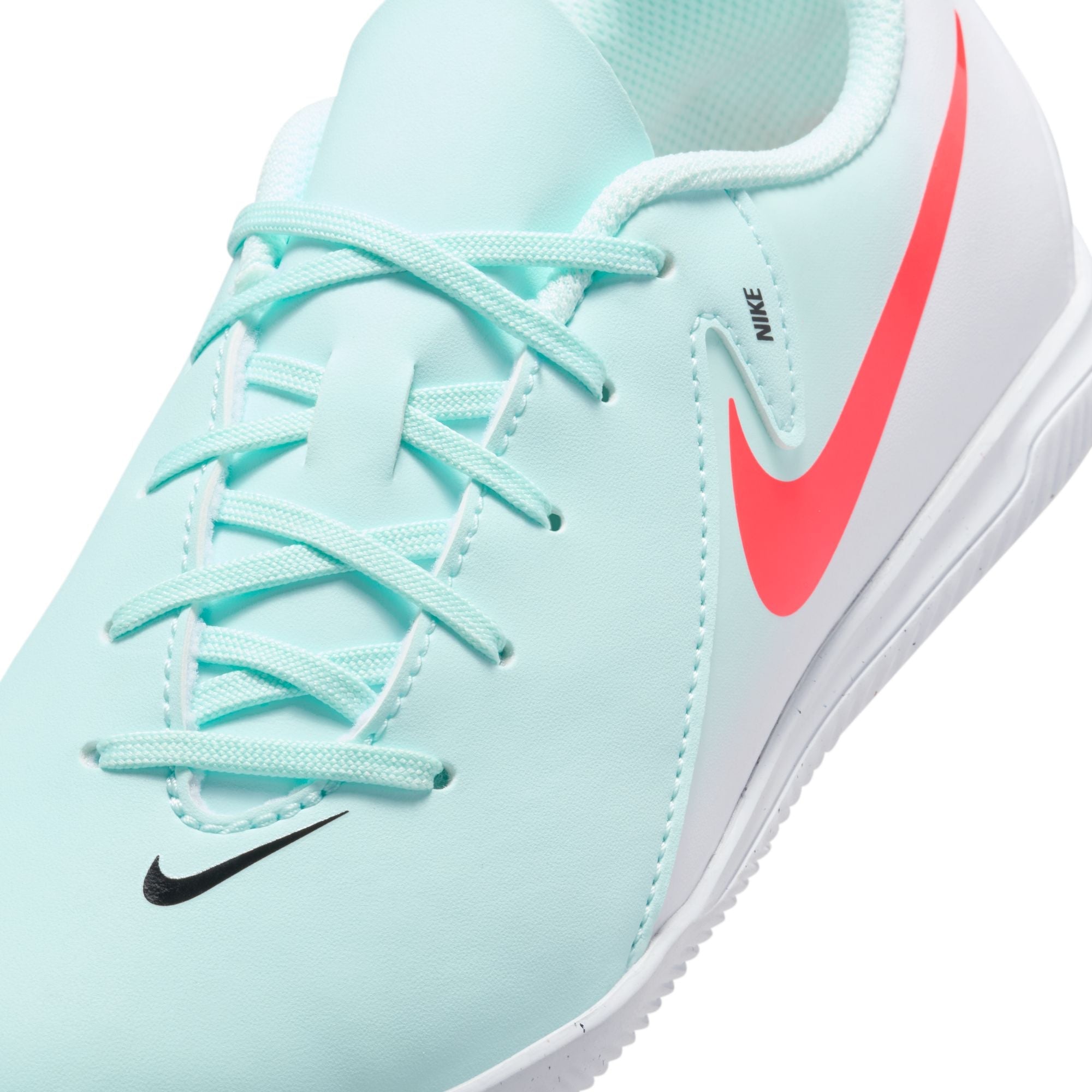 Nike Jr. Phantom GX 2 Club Little/Big Kids' IC Soccer Shoes