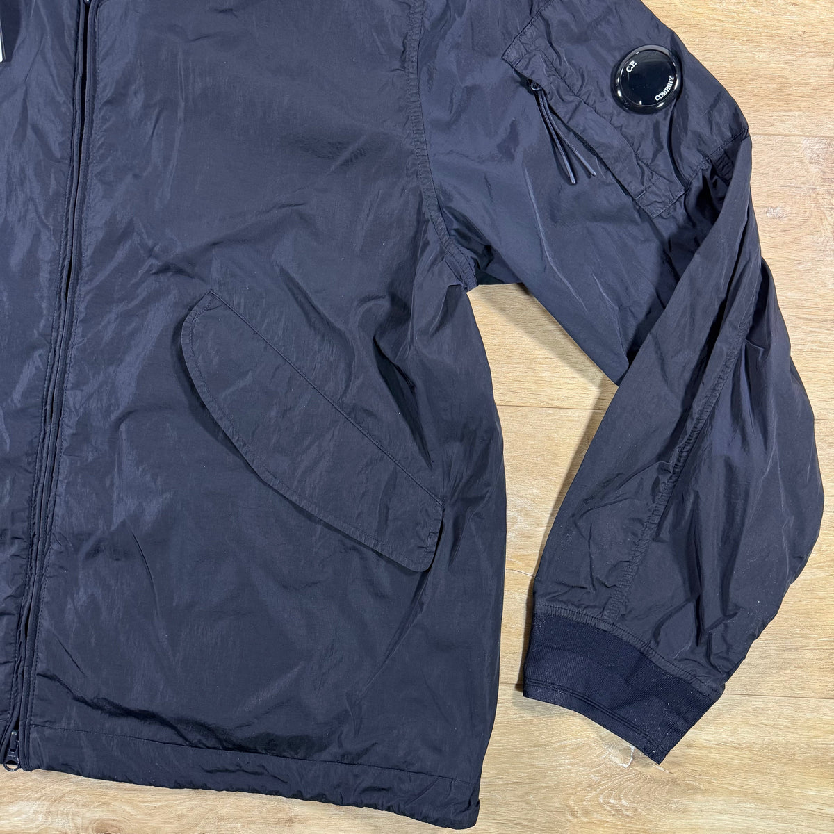 C.P. Company Chrome-R Lens Jacket in Navy