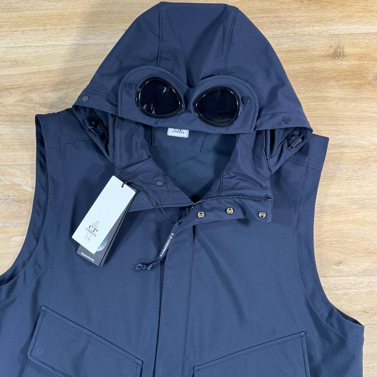C.P. Company Shell-R Goggle Gilet in Navy